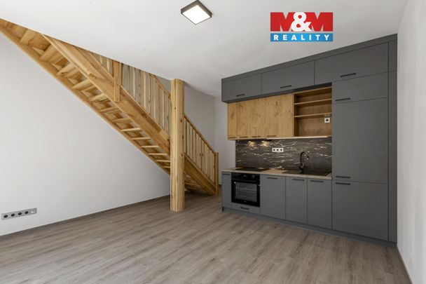 Pronájem bytu 2+kk 63 m² - Photo 1