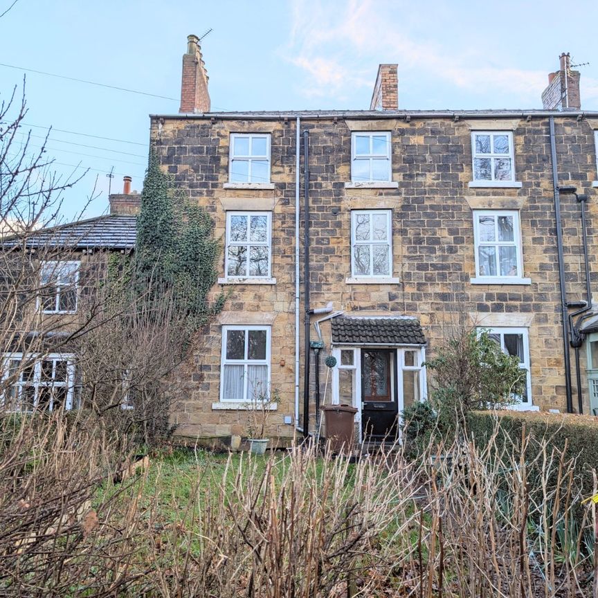 5 bedroom house to rent - Photo 1