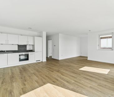 Neubau-Eleganz: Stilvolle 3-Zimmerwohnung mit exklusiver Dachterrasse - Foto 5