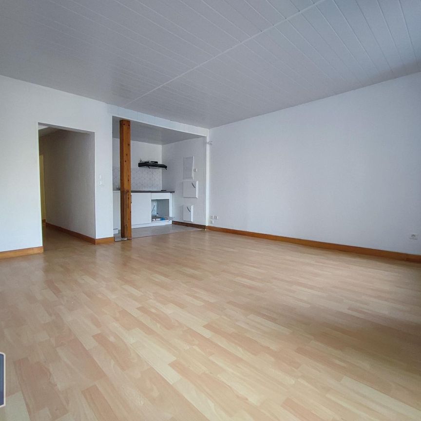 Location Appartement 2 pièces 42m² EYMOUTIERS 87120 - Photo 1