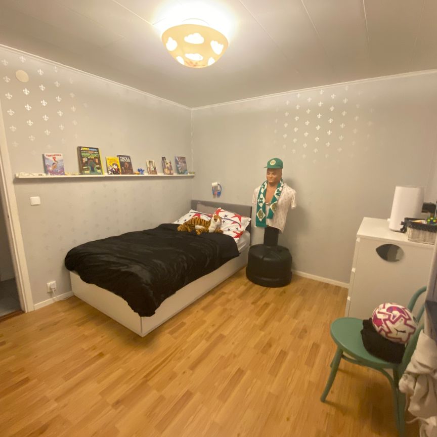 Gärdesvägen, Vagnhärad - Foto 1