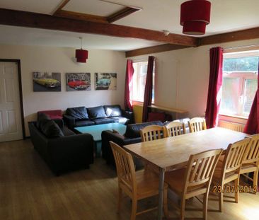 12 bedroom house share to rent - Photo 1