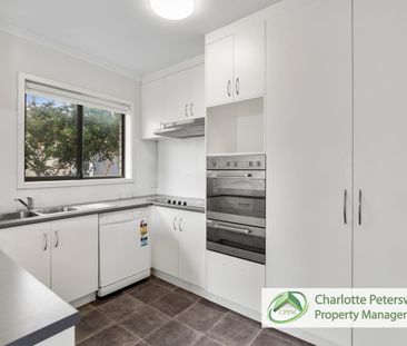 Spacious Family Home with Views in Convenient Lutana - Photo 4