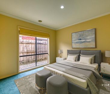 Spacious Family Living in Prime Beaconsfield Pocket - Photo 5