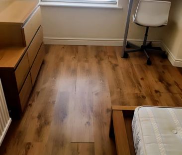 4 Bed 1 Bath - Photo 6