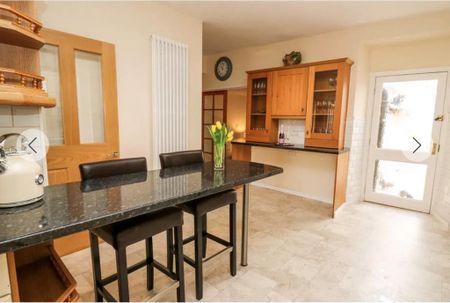 4 bedroom duplex to rent - Photo 3