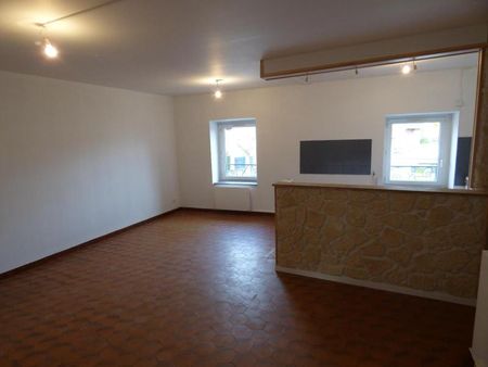 Location Appartement 3 pièces 69m² MACON 71000 - Photo 3