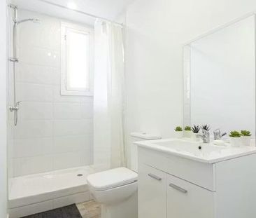 Paseo de Extremadura, Madrid, Community of Madrid 28011 - Photo 4