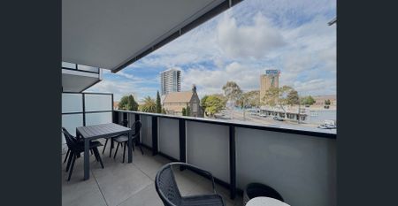 Fully Furnished Apartment in the Heart of Geelong - Photo 3