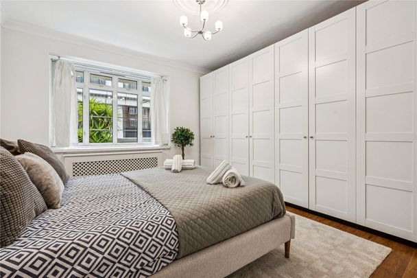 Inverness Terrace, London, W2 flat to rent - Photo 1