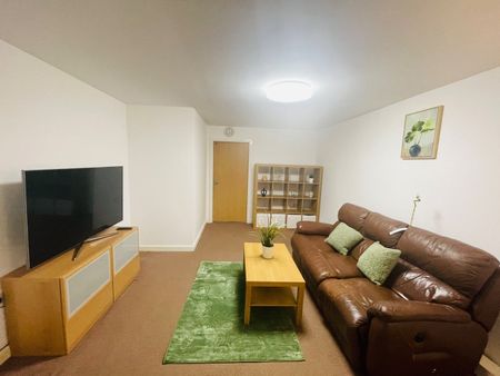 Room in a Shared House, Bilborrow Road, M14 - Photo 2