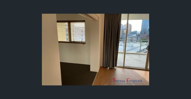 "Oxygen" - City View Tower - Photo 1