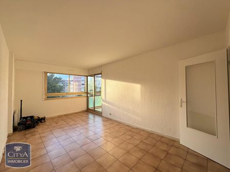 Location Appartement 2 pièces 49m² MARSEILLE 6ème - Photo 4