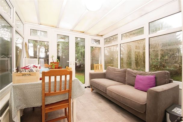 Guildford Park Avenue, Guildford, Surrey, GU2 7NN - Photo 1