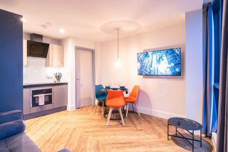 Blackfriars Road - Photo 3