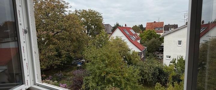 Helle 3-Zimmer-Dachgeschosswohnung in Flörsheim - Foto 1