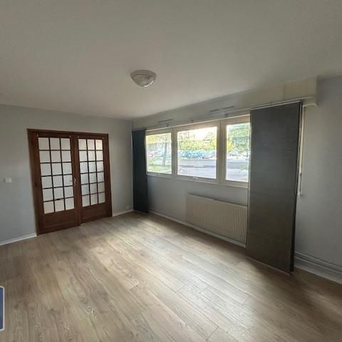 Location Appartement 2 pièces 52m² LILLE 59000 - Photo 1