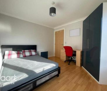 3 bedroom apartment to rent - Photo 2