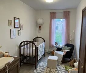 1 room apartment of 58m² in Montreal - Photo 1
