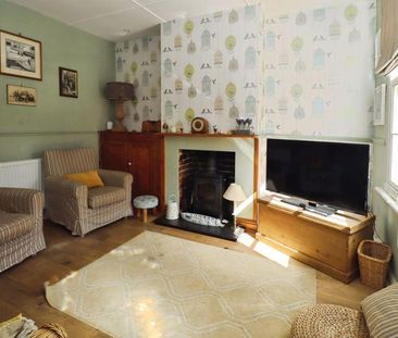 3 bedroom terraced house to rent - Photo 1