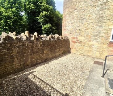 Hamdon Close - Photo 5