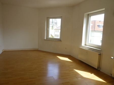 Helle, geräumige 2-Zimmer-Altbauwohnung in der nördlichen Innenstadt von Dortmund zu vermieten - Photo 2