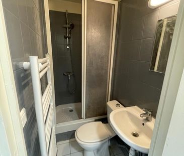 Location Appartement 2 pièces 26m² LA VARENNE ST HILAIRE 94210 - Photo 5