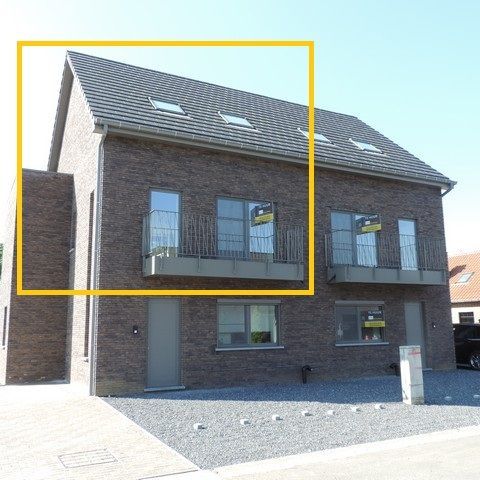 Energiezuinig duplex appartement met groot terras en autostaanplaats - Foto 1