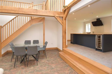 3 bedroom detached house to rent - Photo 5