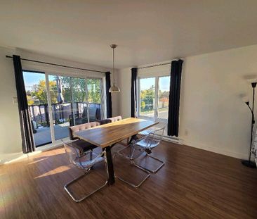 Grand 4 1/2 moderne et lumineux - Photo 3