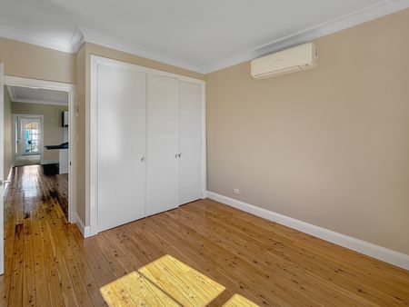 52A Gipps Street, Dubbo NSW 2830 - Apartment For Rent | Domain - Photo 4