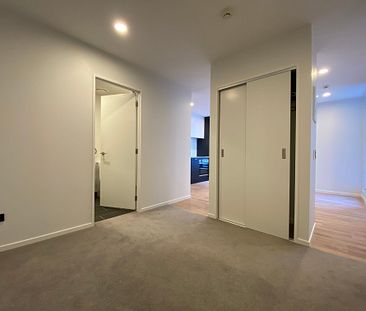 1 Bedroom on Vincent Street - Photo 2