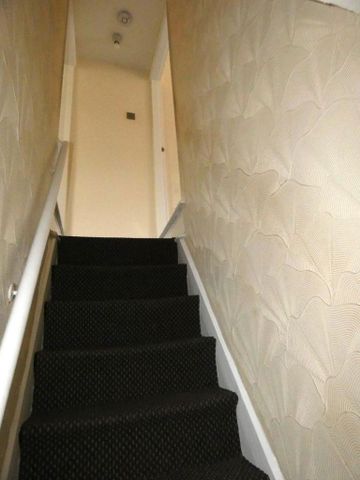 2 bedroom townhouse to rent - Photo 2