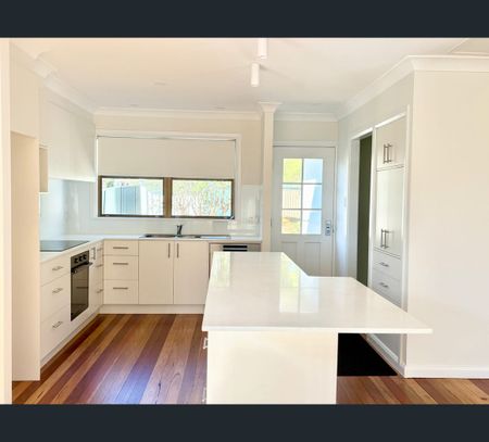 16 Elanora Drive, Lake Cathie, NSW 2445 - Photo 5