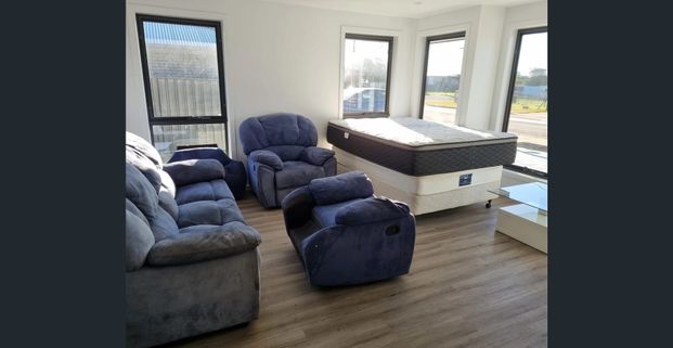 New house, walk to town, beach and river - Photo 1