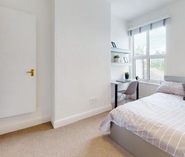 4 bedroom house to rent - Photo 3