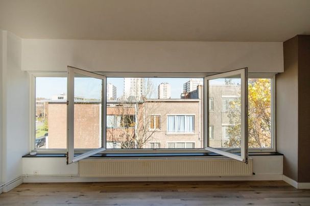 Appartement te huur - Photo 1