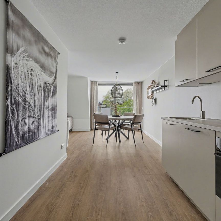 Appartement te huur: Stationsweg 5-D 3362 HA Sliedrecht - Photo 1