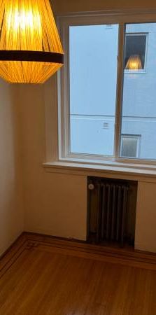 Large 1 bedroom in West End Heritage Building - Photo 1