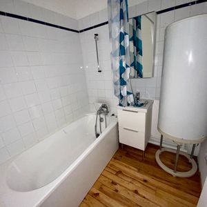 Location Appartement 2 pièces 27m² - Photo 3