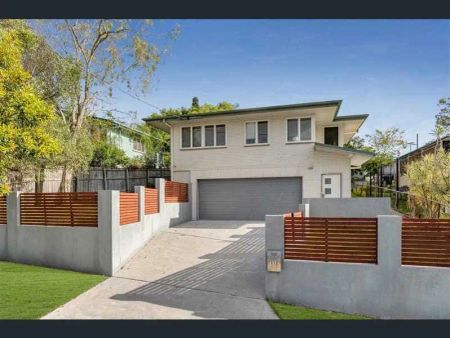 “Contemporary Living in a Connected Lifestyle Precinct” - Photo 4