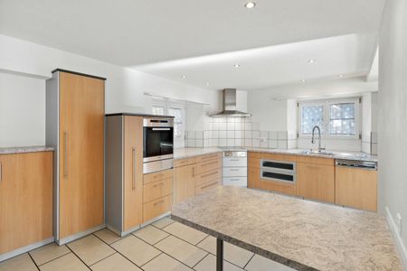 4.5 Zimmer, 155 m² - Photo 4