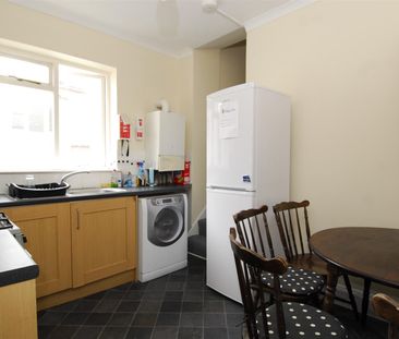 North Road East, Apt 3, Plymouth - Photo 5