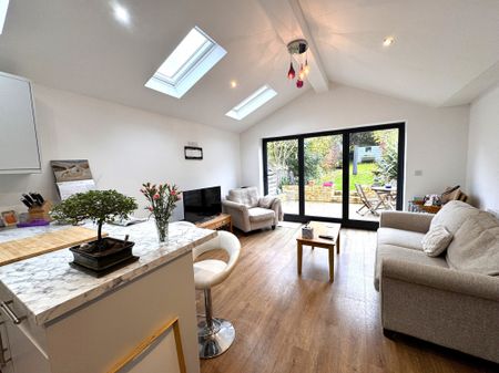 San Remo Road, Milton Keynes, Aspley Guise - Photo 4