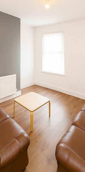 Room in a Shared House, Newland Road, B9 - Photo 1