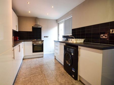 2 bedroom house share to rent - Photo 5