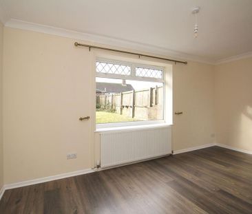 3 bedroom semi-detached house to rent - Photo 6