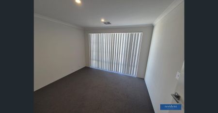 Brand New 4 Bedroom Home In Baldivis - Photo 2