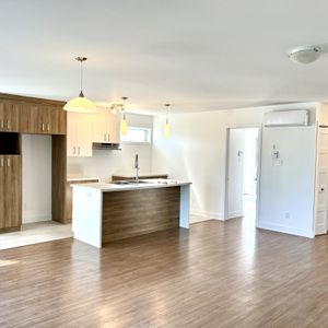 4 1/2 Appartement Bois-Des-Filion - Photo 3