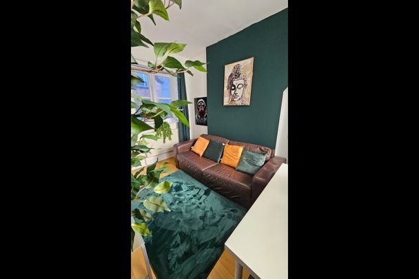 1 Bed Flat, Newhall Street, B3 - Photo 1